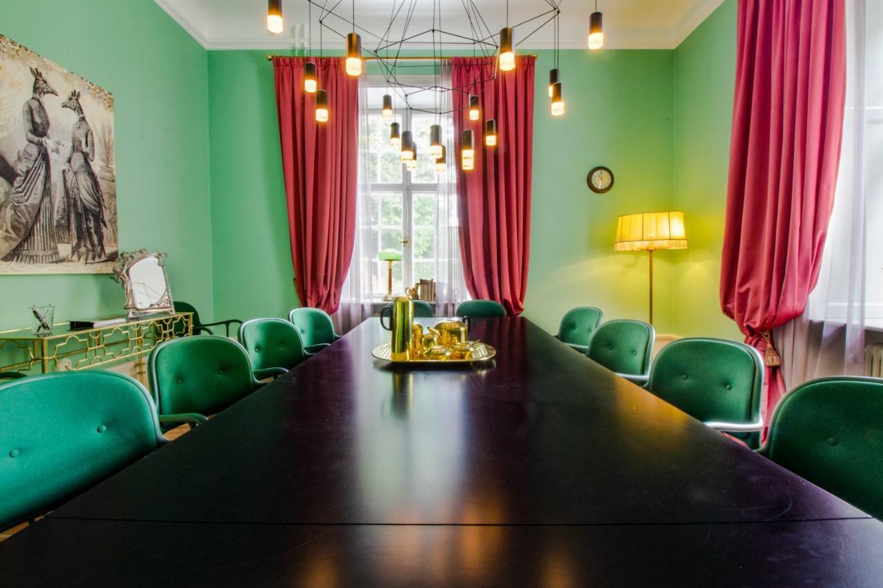 Naesby Slott Hotel แทบี ภายนอก รูปภาพ